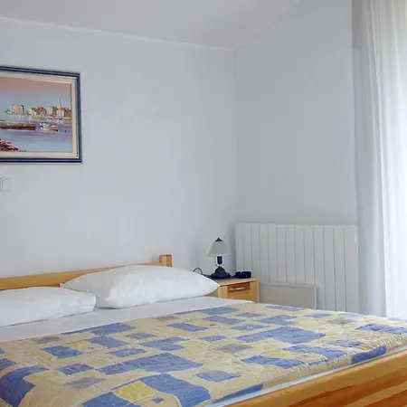 Ritosa Oda ve Kahvaltı Poreč