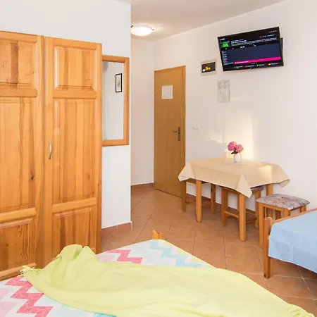 Ritosa krevet i doručak 3*
